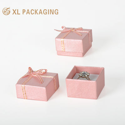 XL Packaging Χτίστε το εμπορικό σας σήμα με προσαρμοσμένα κουτιά κοσμημάτων ιδανικά για λιανικές πωλήσεις και προώθηση